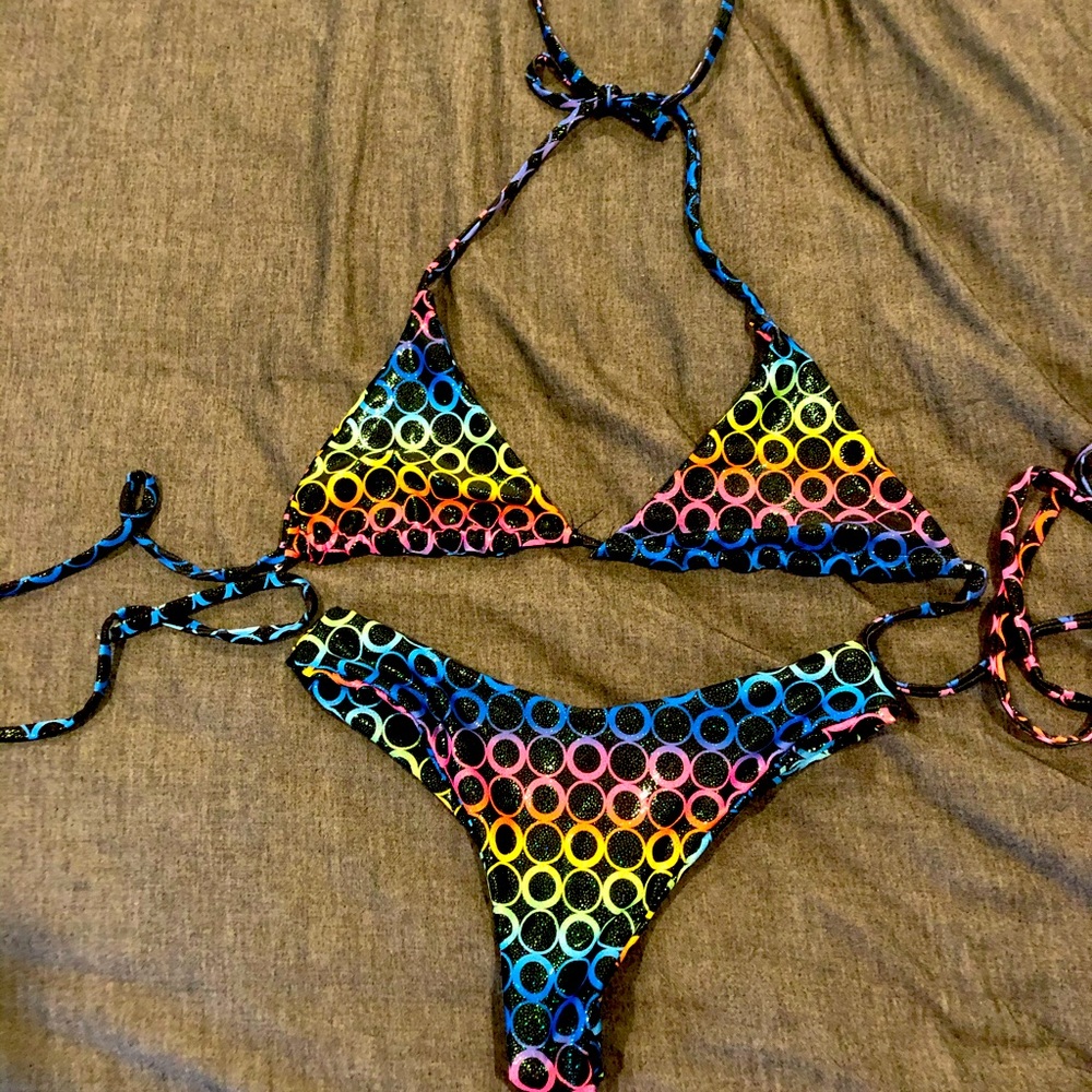 tasteful girl bikini set